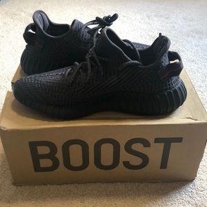 Yeezy 350 boost v2 static black (non-reflective)